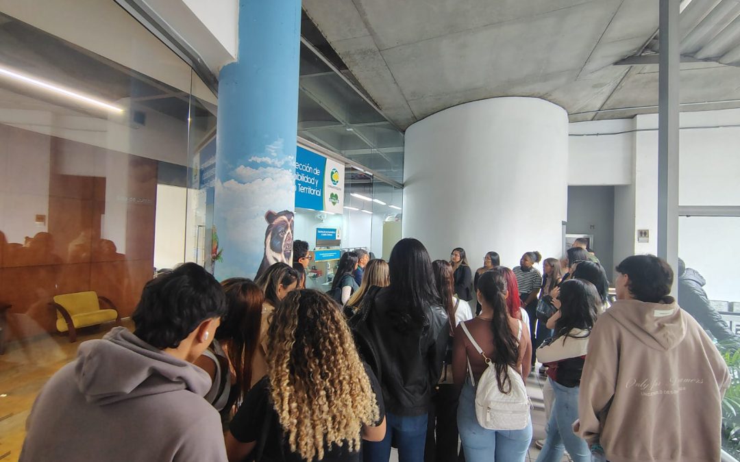 Recorrido académico en la sede de Corantioquia